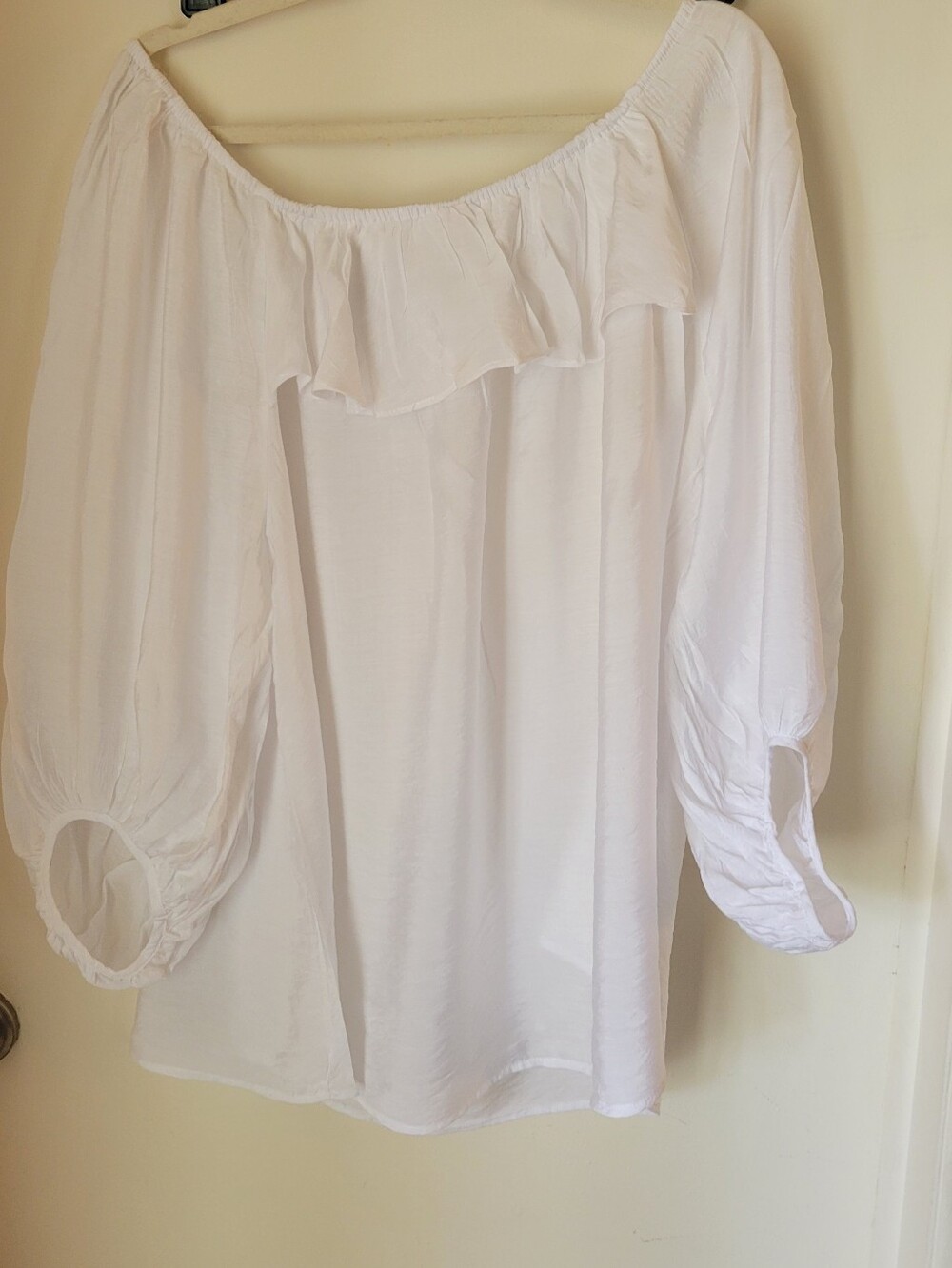 Women's White Off-Shoulder Ruffle Blouse